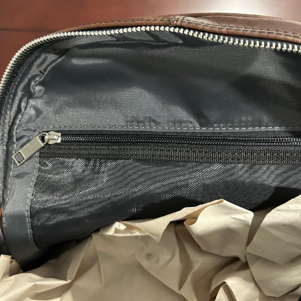 Bugatti Genuine Leather Backpack - Picture 9 of 10